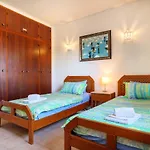 Oceanis Villa