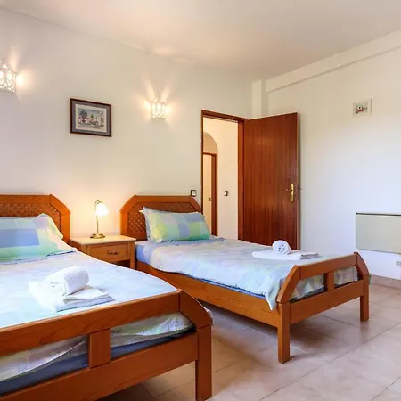 Oceanis Villa
